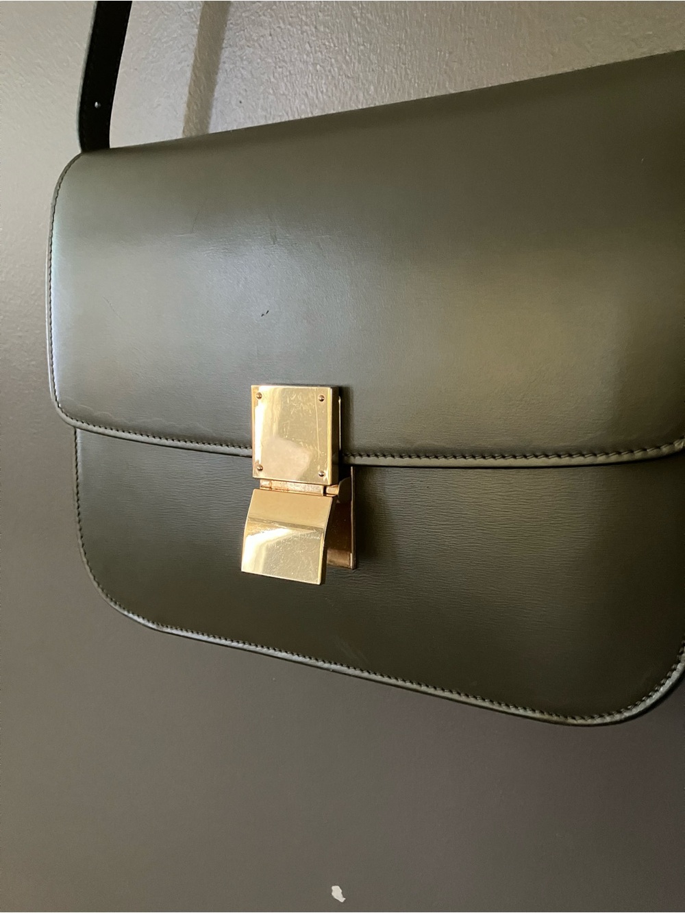 Celine Classic Box in Olive Green - Picture 8 of 15